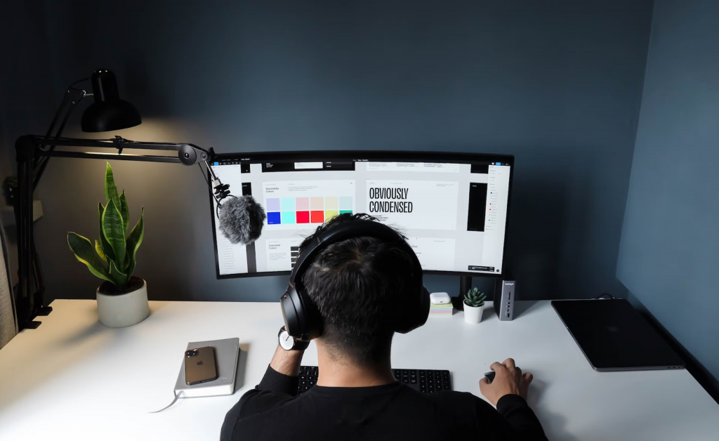 inhouse designer lam gi
