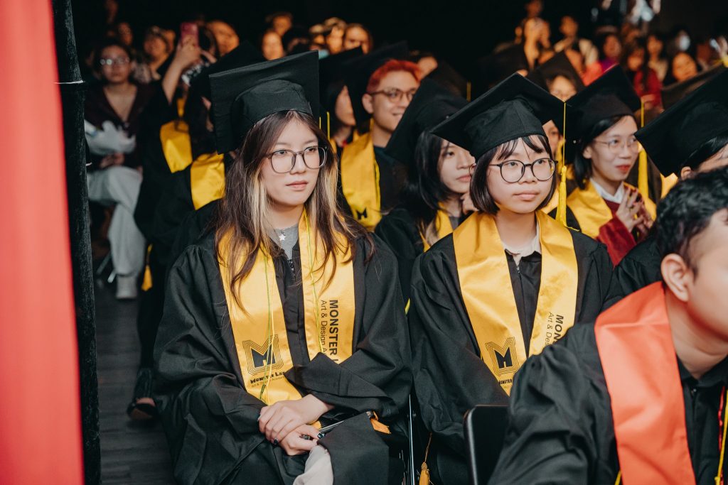 Lễ tốt nghiệp 2026